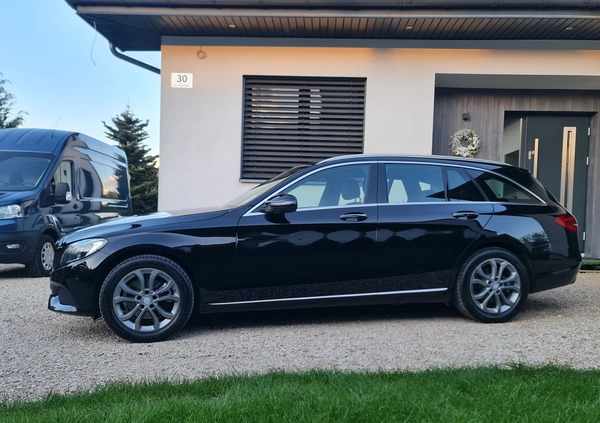 Mercedes-Benz Klasa C cena 91900 przebieg: 152000, rok produkcji 2016 z Radomsko małe 211